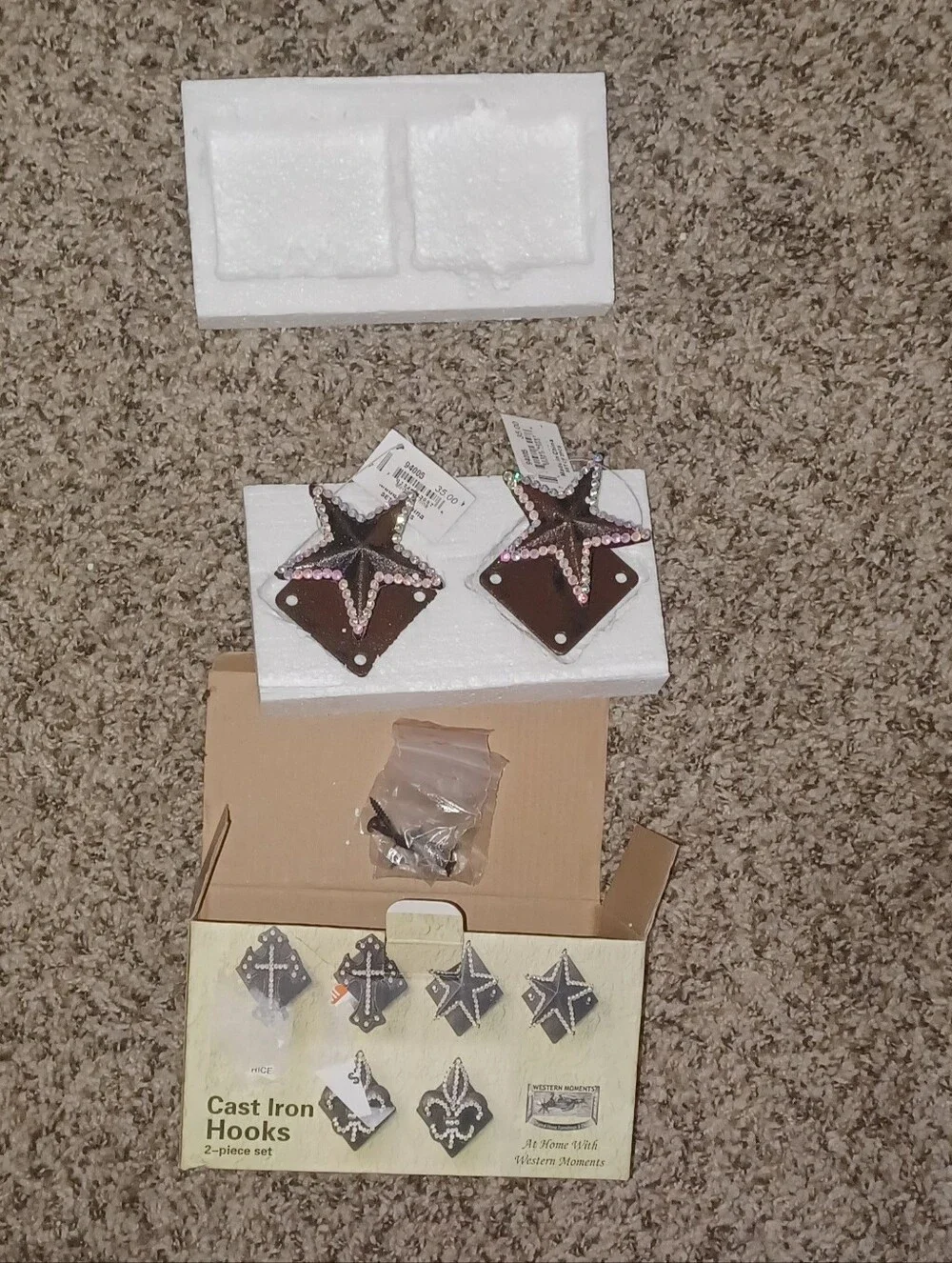 Decorative Brown Star Wall Hooks with Multicolor Accents